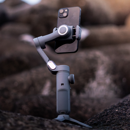 IZI GO-X 3-Axis Gimbal Online: OLED Display, LED Light, AI Tracking - IZI